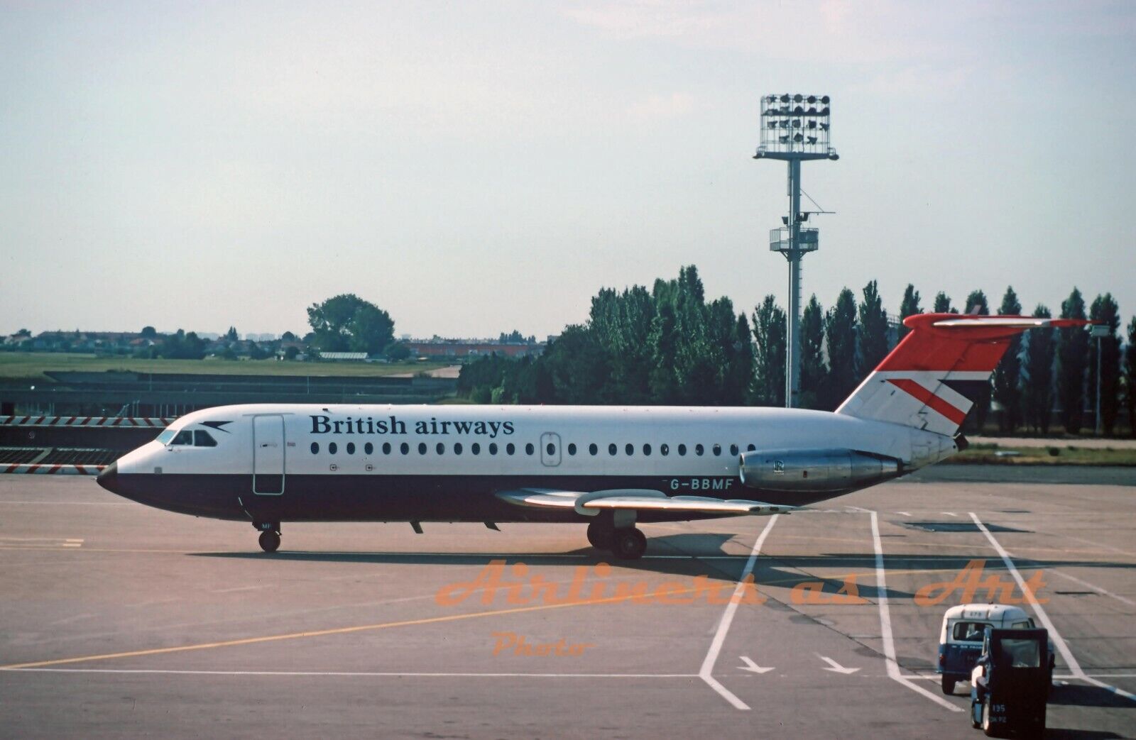 British Airways BAC 1-11 G-BBMF at ORY in August 1975 8\