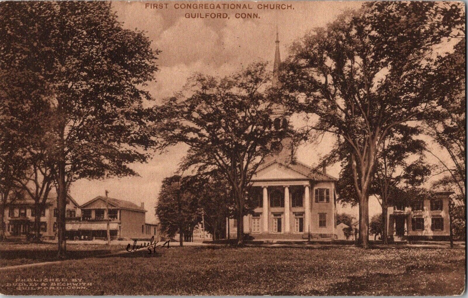 Connecticut Postcard The First Congregational Church, Guilford- 1914