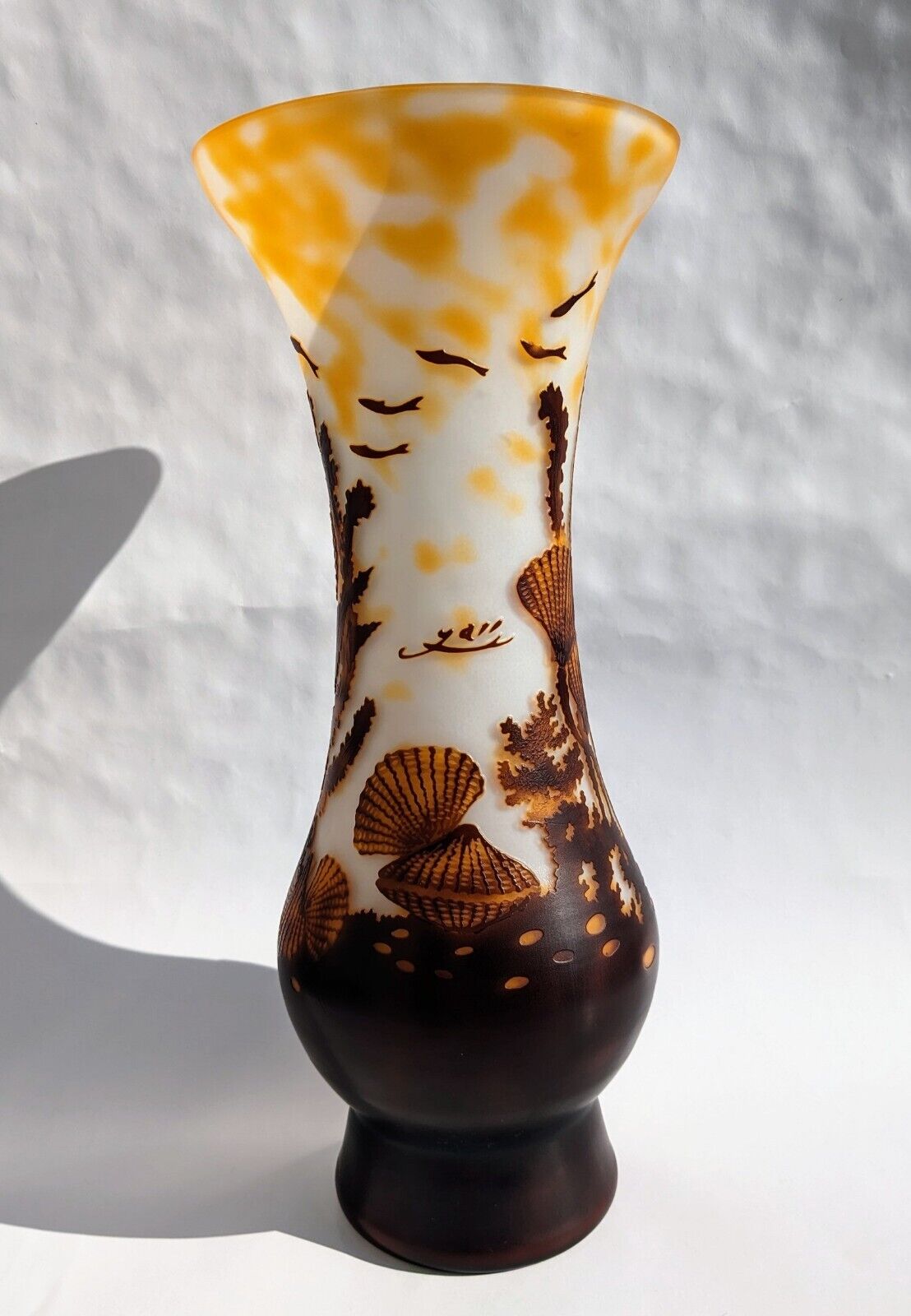 Emile GALLE Signed Vase -  Art Nouveau  CAMEO GLASS Reproduction - 15\