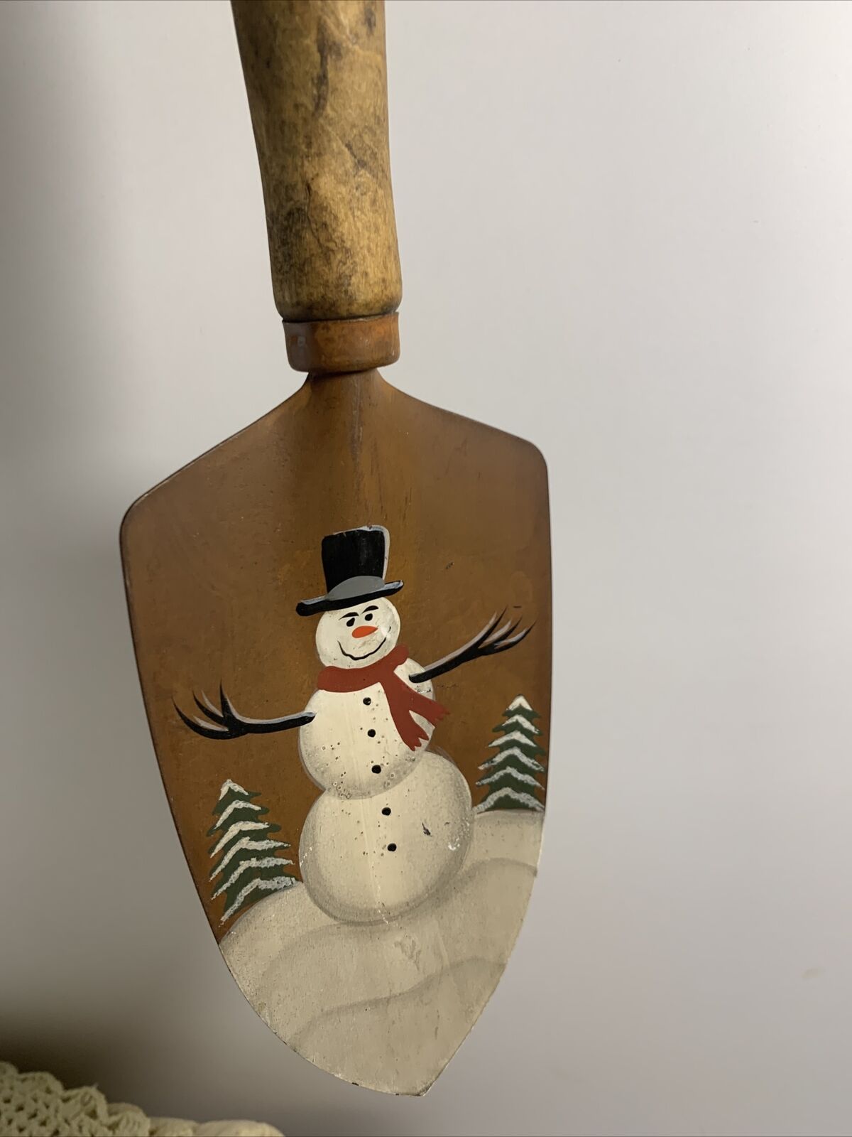 Vintage Hand Painted Rustic Hanging Spade~Christmas Snowman~Wood Handle~Charming