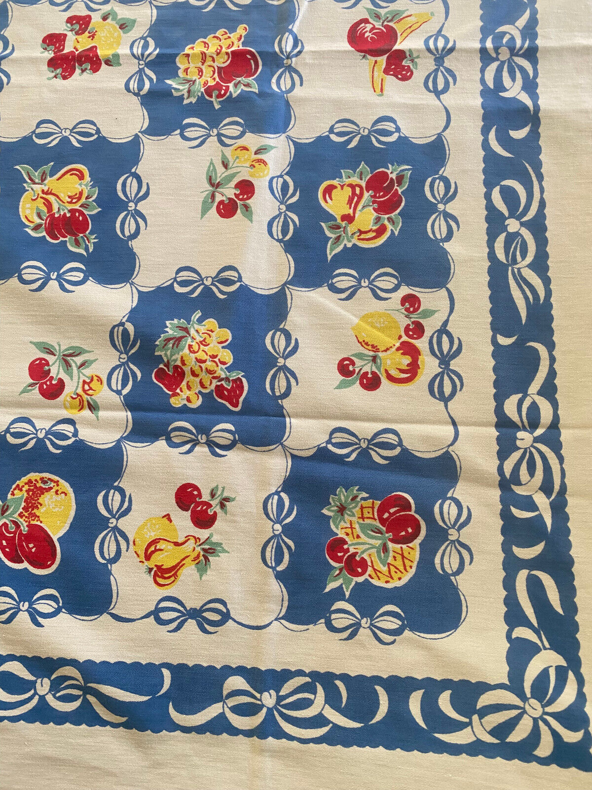 Vintage 50\'s Tablecloth 48 x 50 Cornflower Hydrangea Blue