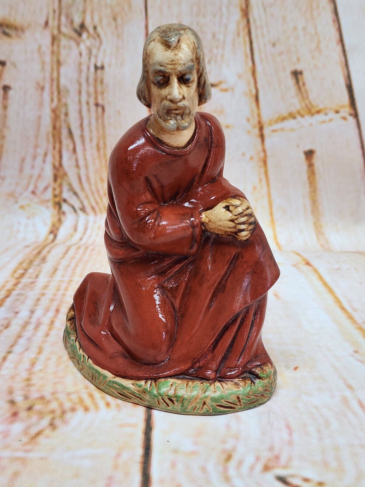 Vintage Holland Mold Kneeling Joseph Nativity Ceramic Figure Hand Painted 6\