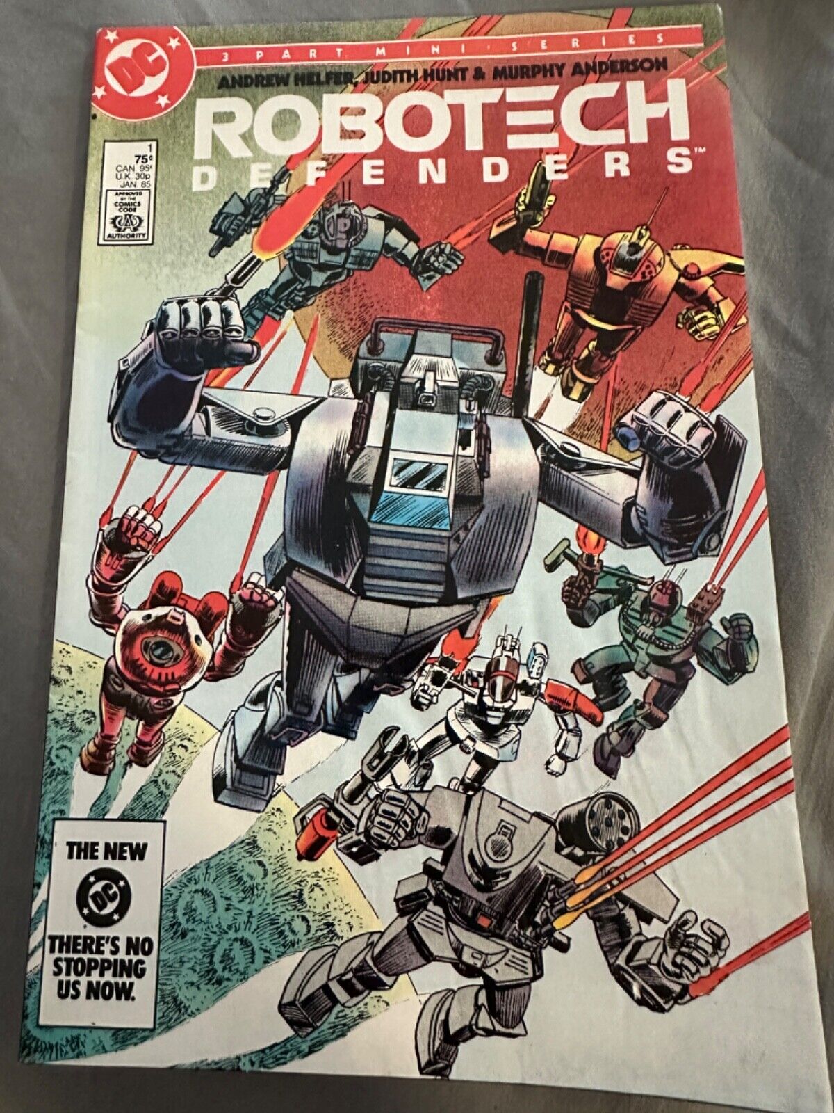 Robotech Defenders #1 VF- White Pages 1985