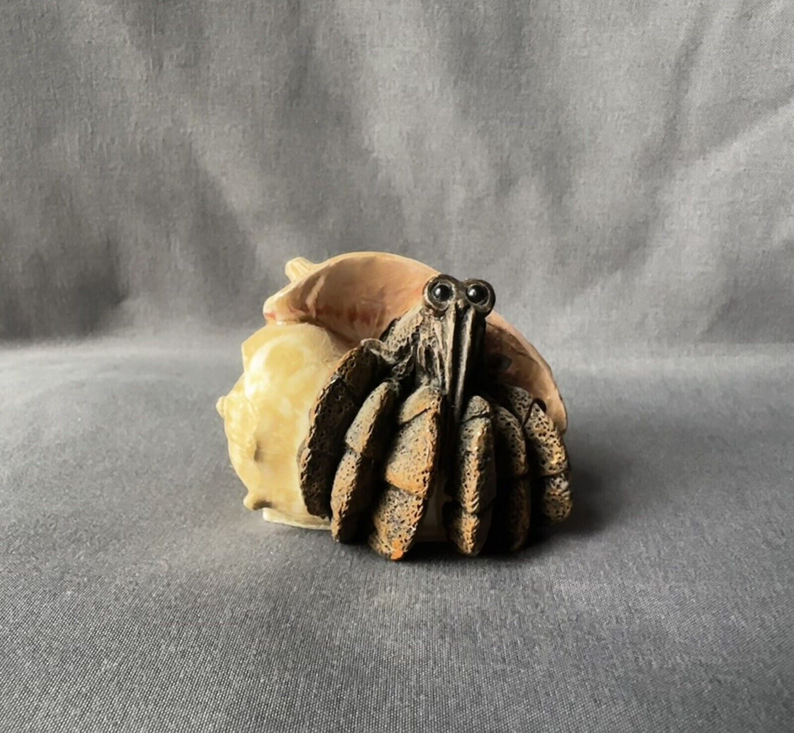 Stone Critters - SCL-158 Land Hermit Crab
