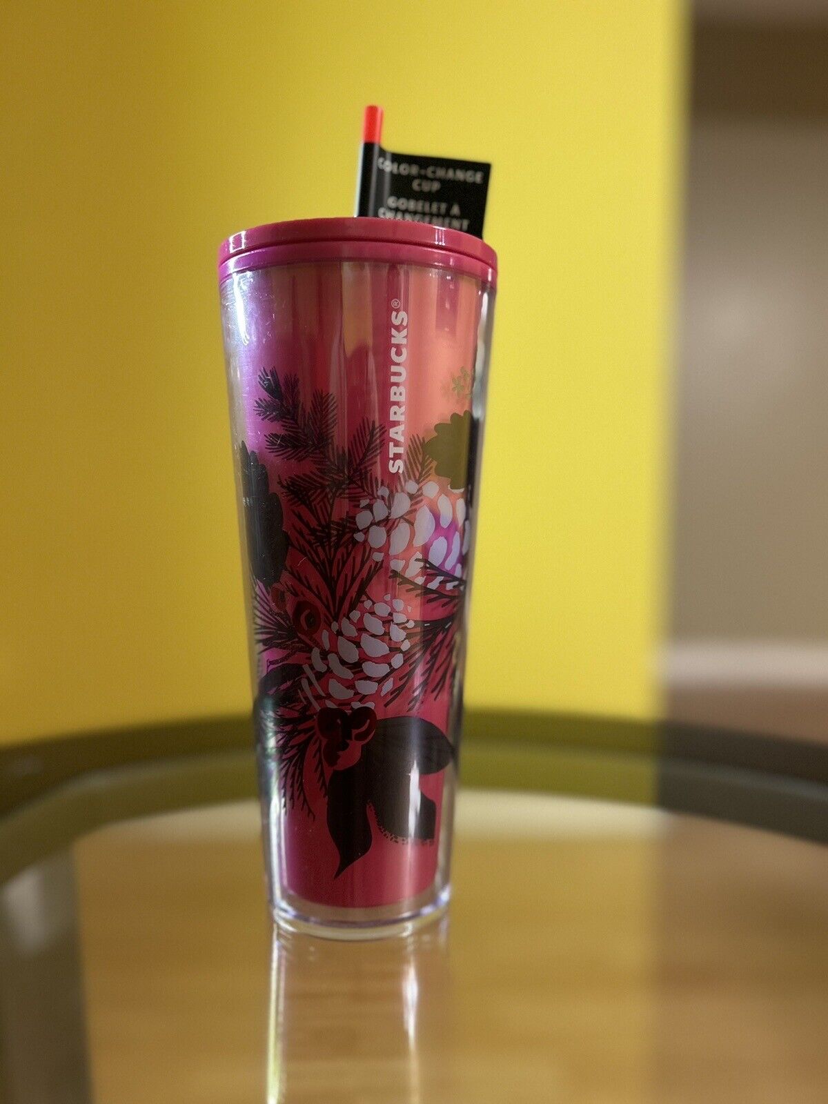 Starbucks 2021 Holiday Color Change Cold Cup Tumbler Venti Pink Pinecone