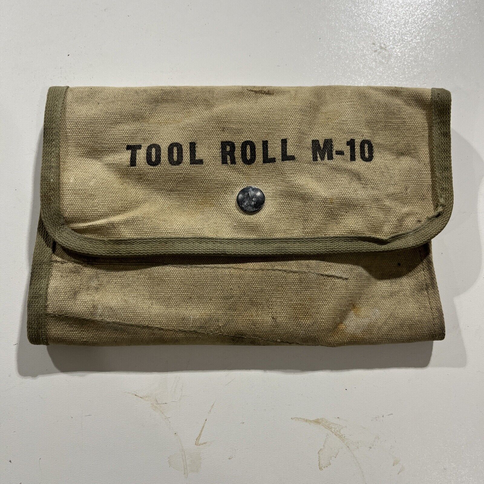 WWII US M10 Canvas Tool Roll