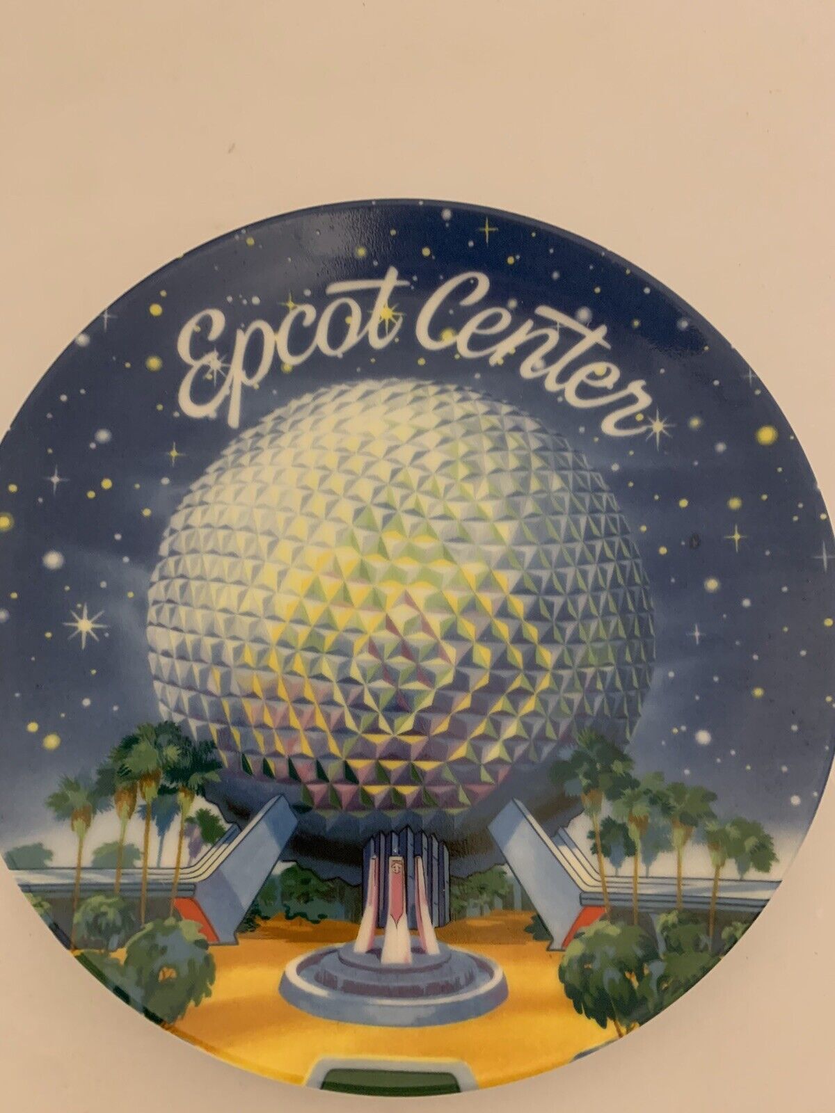 Vintage Walt Disney World Souvenir Plate Epcot Centre Collectible  1982