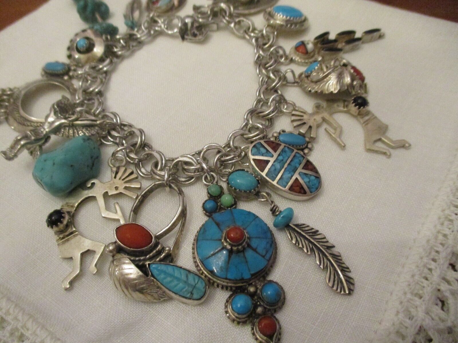 Vintage Native American Sterling silver Turquoise Charm bracelet, 19 charms 7.5\