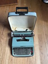 Vintage 1971 Teal Green Olivetti Lettera 32 Typewriter w/ Case - Made In Spain picture