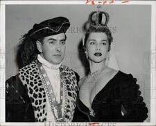 1951 Press Photo Tyrone Power and wife Linda Christian - kfx22603 picture