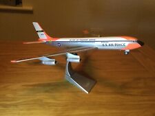 CORGI USAF BOEING DIECAST VC-137A (B707) STRATOLIFTER **. SCALE 1:144 . AA32911 picture