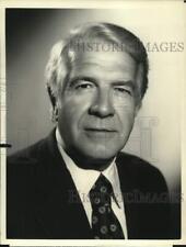 1980 Press Photo Harry Reasoner, Host of CBS Reports - sap72526 picture
