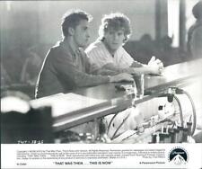 1985 Press Photo Actors Emilio Estevez, Craig Sheffer - rkf3291 picture