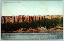 New Jersey NJ - The Palisades in Hudson River - Vintage Postcard - Unposted picture
