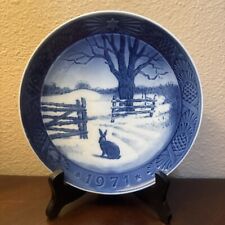 Vintage 1971 Royal Copenhagen ”Hare InWinter'' annual Christmas collection plate picture