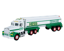 1990 VINTAGE HESS Toy Tanker Truck. New in box, MINT condition picture