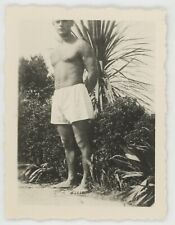 Male Physique VINTAGE PHOTO 1940's Shirtless Young Man at Beach Swimwear Gay picture