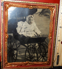 Quarter plate size Tintype of young child in half case picture