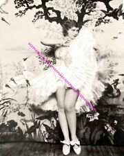 1920'S ACTRESS/DANCER GILDA GRAY LIFTS HER SKIRT LEGGY 8x10 PHOTO A-GGR4 picture