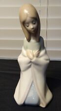 Lladro Virgin Mary 6 Inch Tall Kneeling Glossy Praying Girl Nativity Figurine picture