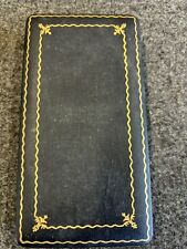 Original US WWII Distinguished Flying Cross (Coffin Style) Presentation Case picture