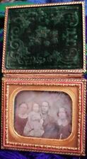 Antique Photo Daguerreotype Ambrotype Family Of 4 Sealed Box Case Green Velvet  picture