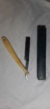 ANTIQUE WADE BUTCHER SHEFFIELD BARBERS STRAIGHT RAZOR SHAVING KNIFE VINTAGE picture