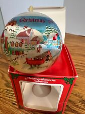VINTAGE 1991 CHRISTMAS MEMORIES COLLECTION SATIN ORNAMENT CHRISTMAS HOUSES picture
