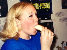 AvE) 4x6 Found Photo Photograph Pretty Cute Blonde Woman Eating Banana In Mouth  picture