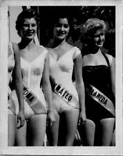 Pretty Women Beauty Pageant Miss Sonoma, San Mateo & Alameda Found Photo V0782 picture