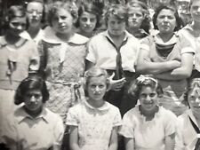 Q7 GARDEN SCHOOL 1936 Kids Girls Class Photo Portrait picture