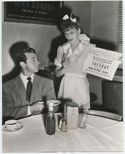 c 1940 Press Photo Mary Martin & Dick Powell WWII California 