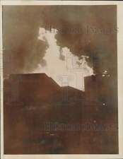 1935 Press Photo Fire At Distillery After Large Explosion At Peoria, Illinois picture