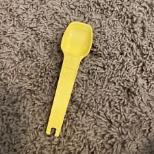 VTG Tupperware 1 1/2 TSP Measuring Spoon # 1271-8 Replacement Yellow picture