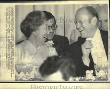 1975 Press Photo President Ford and Empress Nagako at Smithsonian dinner picture