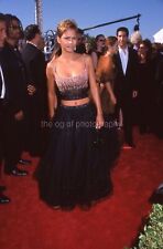 HALLE BERRY Vintage 35mm FOUND SLIDE Transparency MOVIE ACTRESS Photo 010 T 5 E picture
