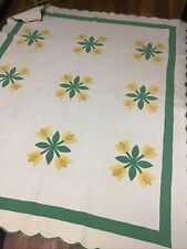 Stunning Vintage Cotton Scalloped Quilt Hand Stitched Applique Tulips Pattern picture