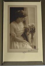 EARLY 1917 PHOTO MAE PARKINSON IN FOLDER - BUSHONG PHOTOGRAPY WORCESTER MASS picture