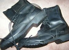 COMBAT BOOTS, BLACK LEATHER, CHEVRON SOLE, 13 NARROW, U.S. ISSUE *NEW*  picture