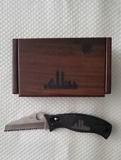 ☆Spyderco World Trade Center 911 Commemorative Knife with Wood Box. Excellent. ☆ picture