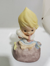 Hallmark CUTE Betsey Clark Music Box *Betsey with Seashell picture