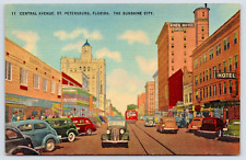 Postcard St Petersburg FL Street Scene c1940's Cars Trolley Pheil Hotel A19 picture