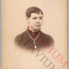 c1880s Tama City, Iowa Androgynous Boy or Girl Cabinet Card Short Hair Trans B15 picture