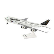 Skymarks SKR899 Iron Maiden B747-400 Ed Force One Desk Top Model 1/200 Airplane picture