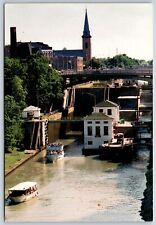 Postcard Historic Erie Barge Canal, Cruises Tour, Lockport New York Unposted picture