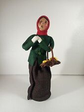 Byers Choice Carolers Woman With Pie Basket 2001 # 13/100 Rare Limited Edition  picture