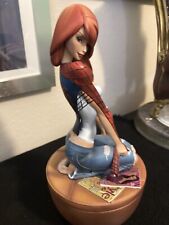 Sideshow MARY JANE COMIQUETTE statue by J Scott Campbell  picture