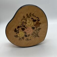 Vintage Reuge Music Jewelry Box Heart Shape “ Menuet - Beethoven” Made In Italy picture