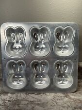 Wilton Mini Bunnies Cake Pan Mold Muffin Easter 6 Cavity Vintage 1992 #2105-4426 picture