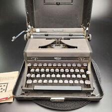Vintage 1940s Royal Quiet De Luxe Black Portable Typewriter and Case picture